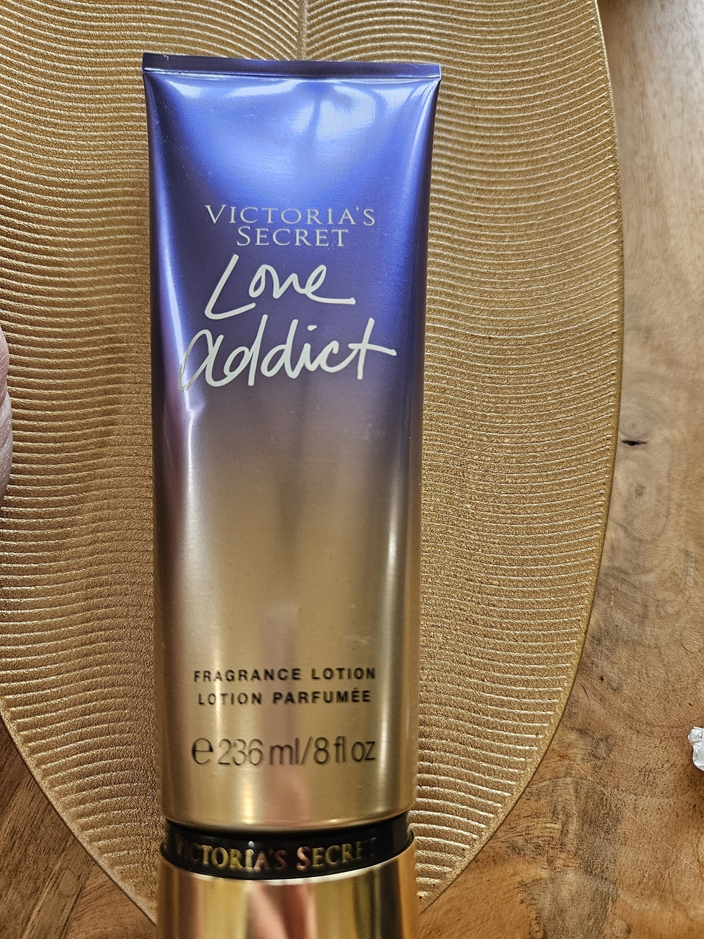 Victoria's Secret Love Addict Ombre Lotion in Purple and Gold